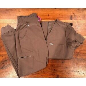 Figs nursing scrubs set Zamora joggers xs/p Catarina top xs Smokey taupe brown